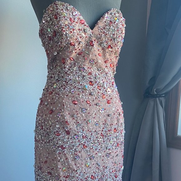 Luxury Ombre Beaded Prom Dress/Evening Gown - Picture 2 of 4